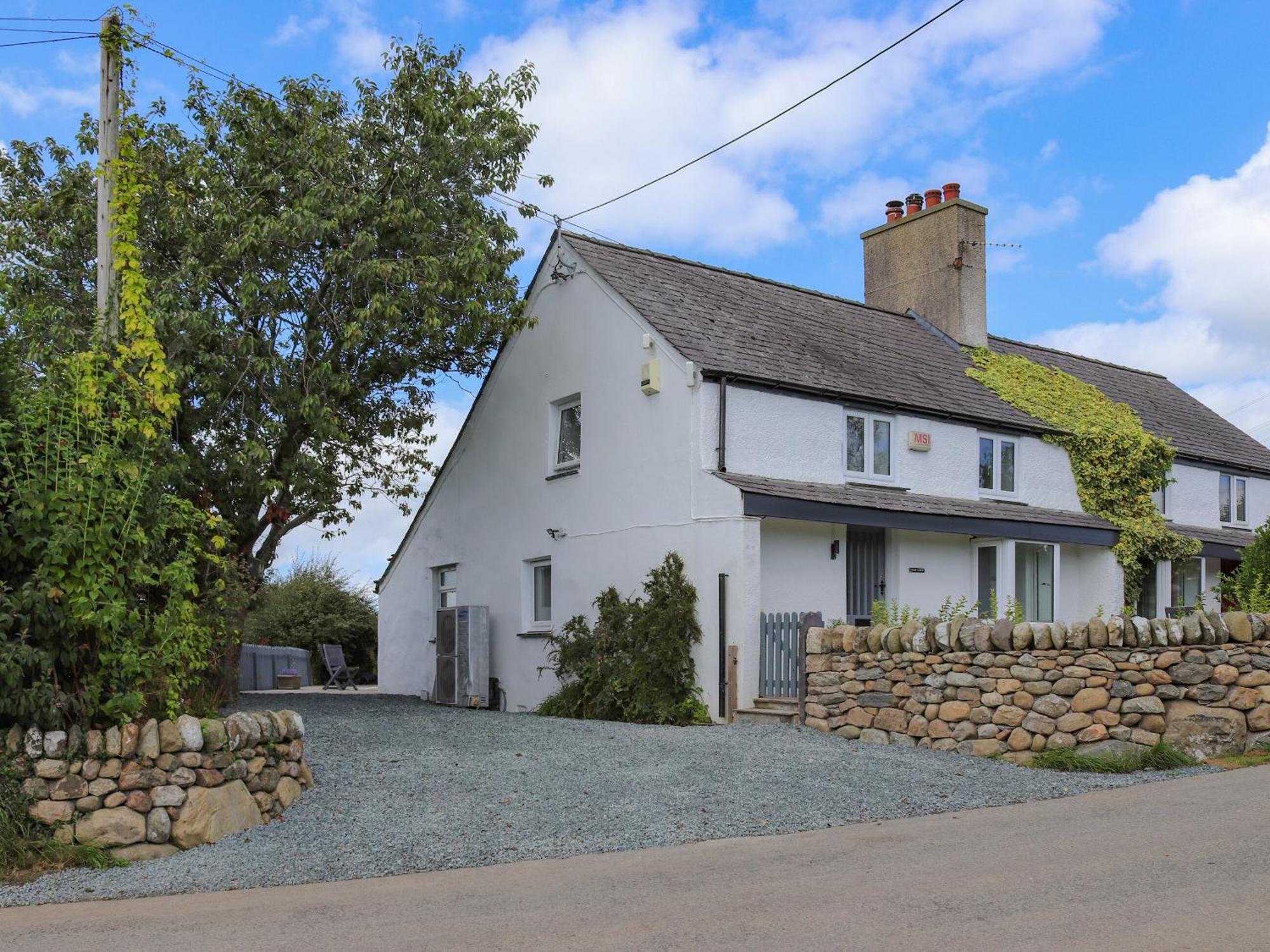 Pencefn Cottage Llanddeiniolen Eksteriør billede