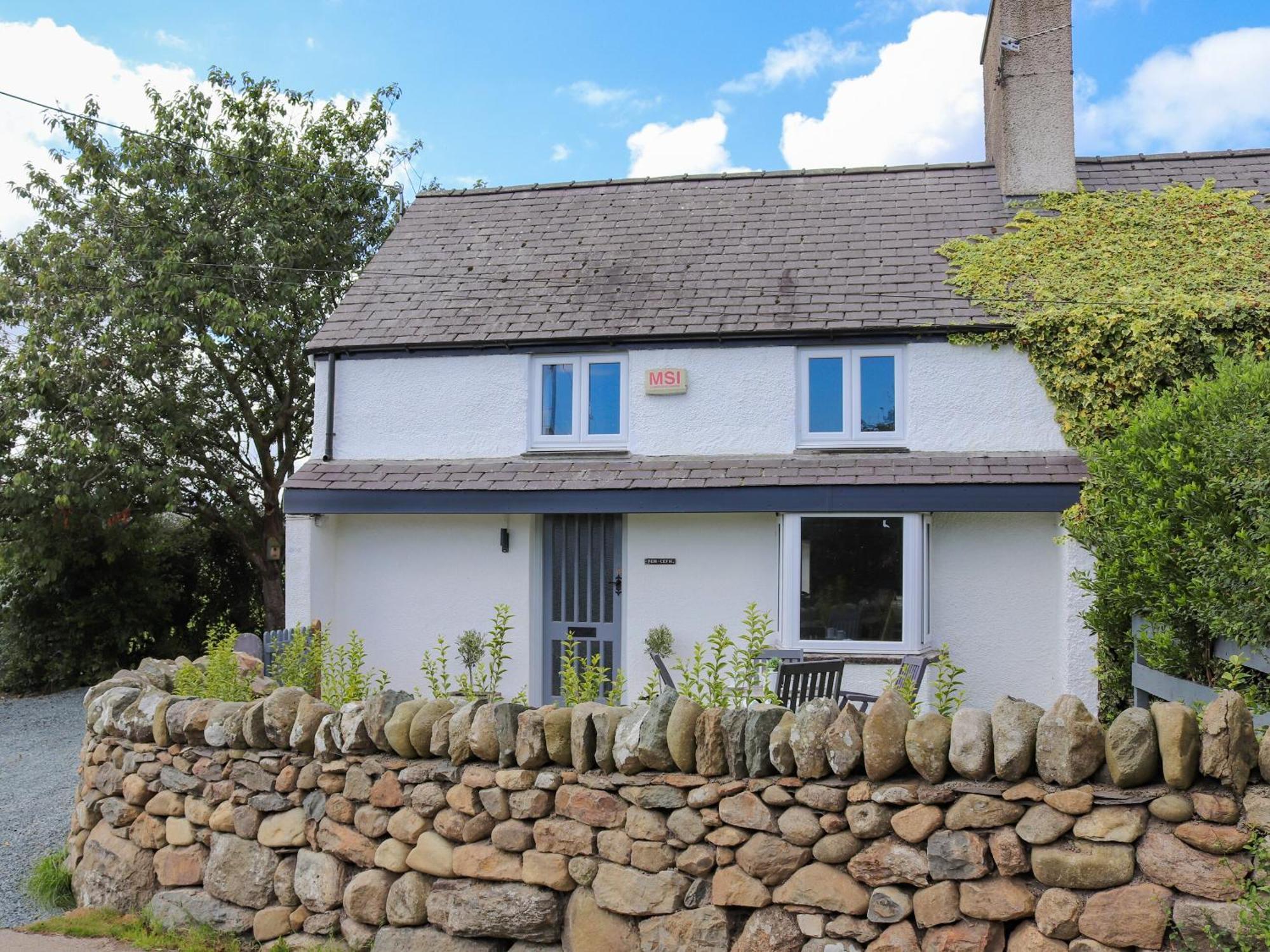 Pencefn Cottage Llanddeiniolen Eksteriør billede